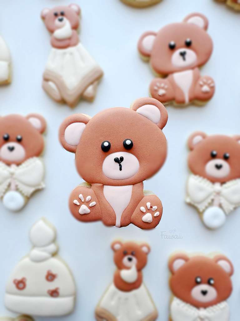 Teddy bear decorated sugar cookies